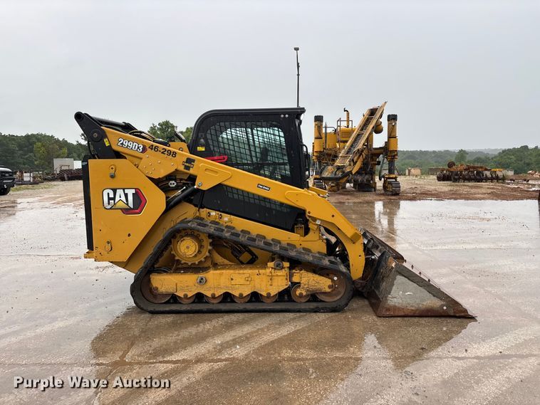 image for item FG0404 2022 Caterpillar 299D3 tracked skid steer loader
