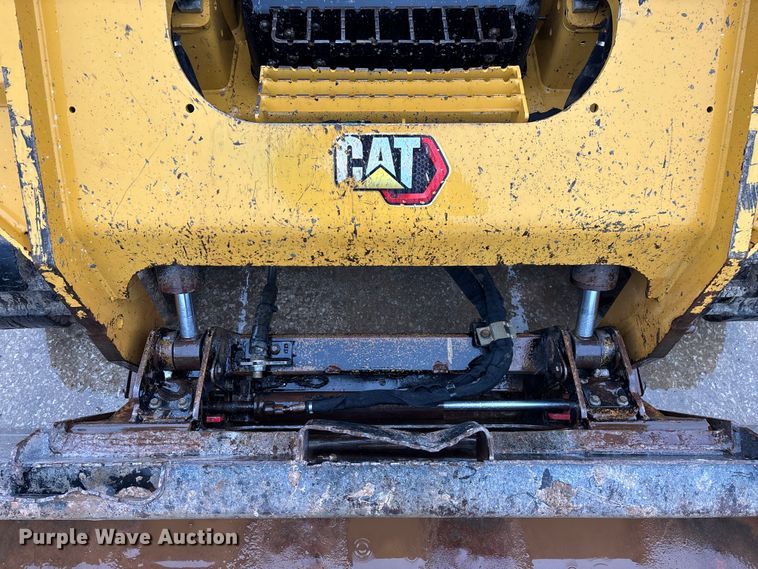 image for item FG0404 2022 Caterpillar 299D3 tracked skid steer loader