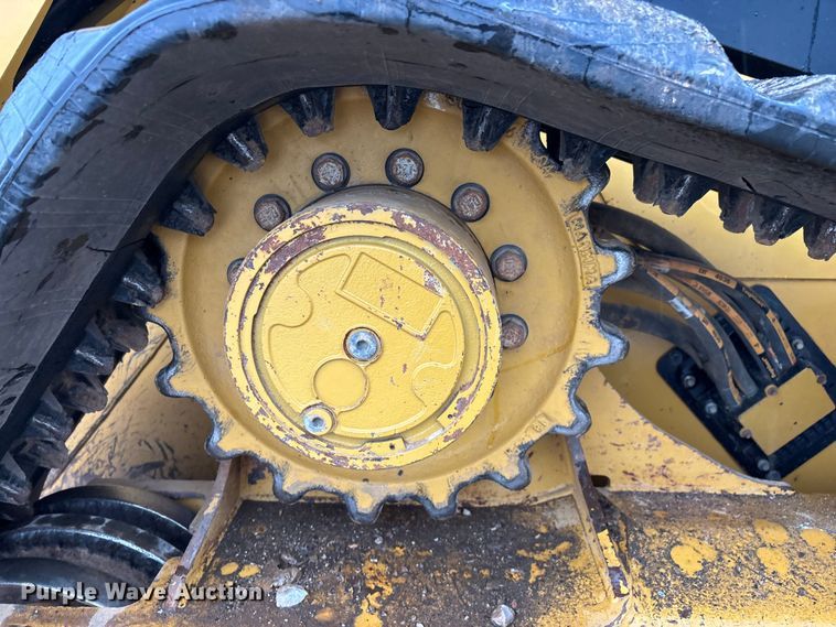 image for item FG0404 2022 Caterpillar 299D3 tracked skid steer loader