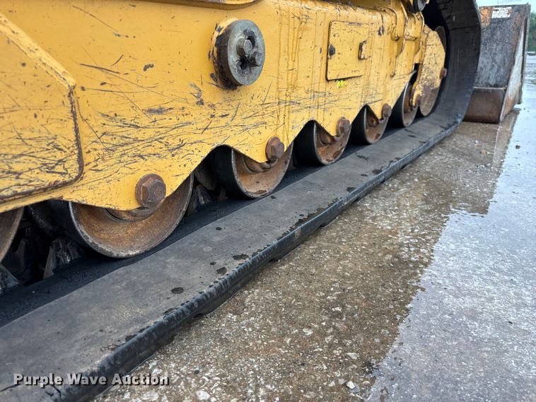 image for item FG0404 2022 Caterpillar 299D3 tracked skid steer loader