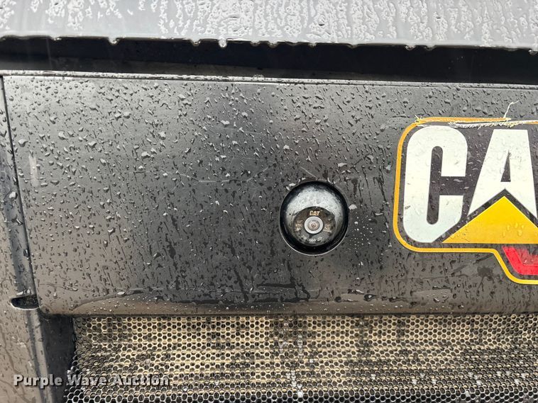 image for item FG0404 2022 Caterpillar 299D3 tracked skid steer loader
