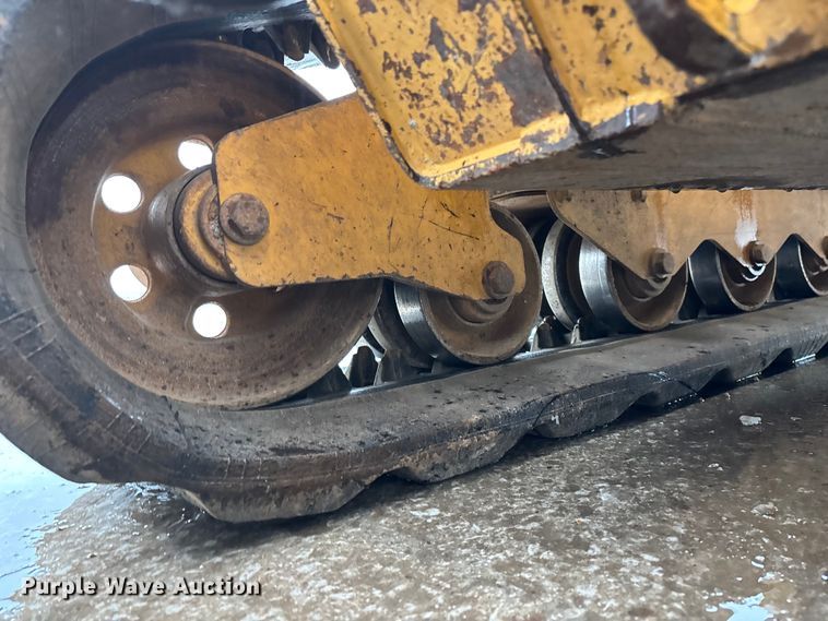 image for item FG0404 2022 Caterpillar 299D3 tracked skid steer loader