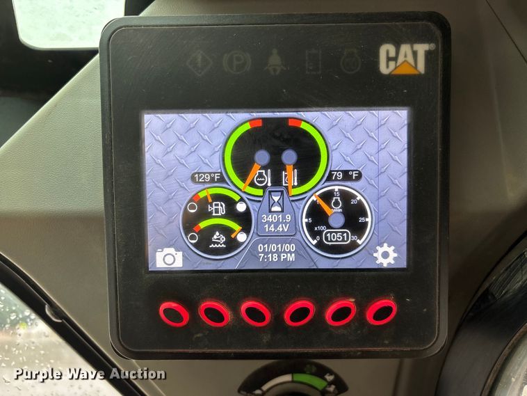 image for item FG0404 2022 Caterpillar 299D3 tracked skid steer loader
