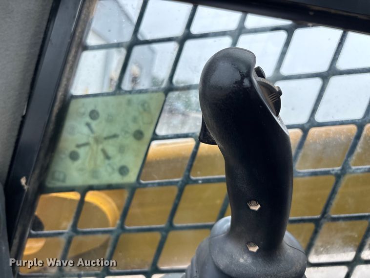 image for item FG0404 2022 Caterpillar 299D3 tracked skid steer loader