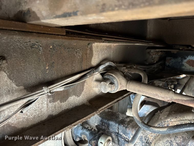 image for item FG0405 1992 International 4900 water truck
