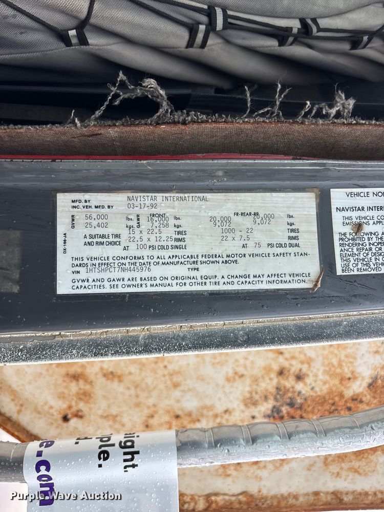 image for item FG0405 1992 International 4900 water truck