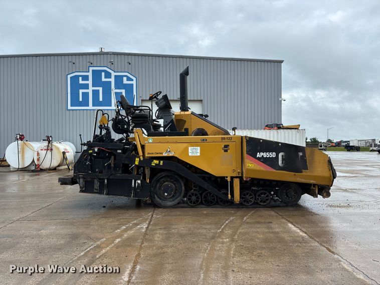 image for item FG0406 2014 Caterpillar AP-655D paver