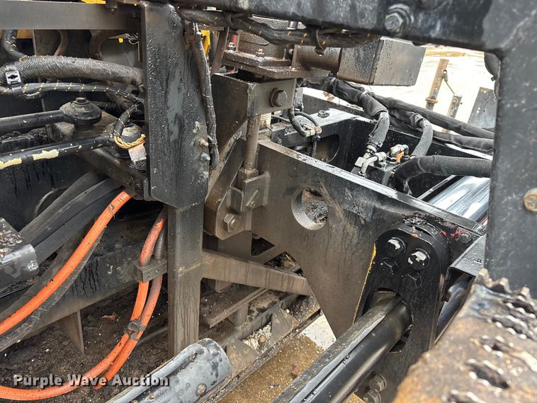 image for item FG0406 2014 Caterpillar AP-655D paver