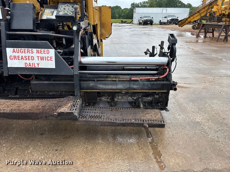 image for item FG0406 2014 Caterpillar AP-655D paver