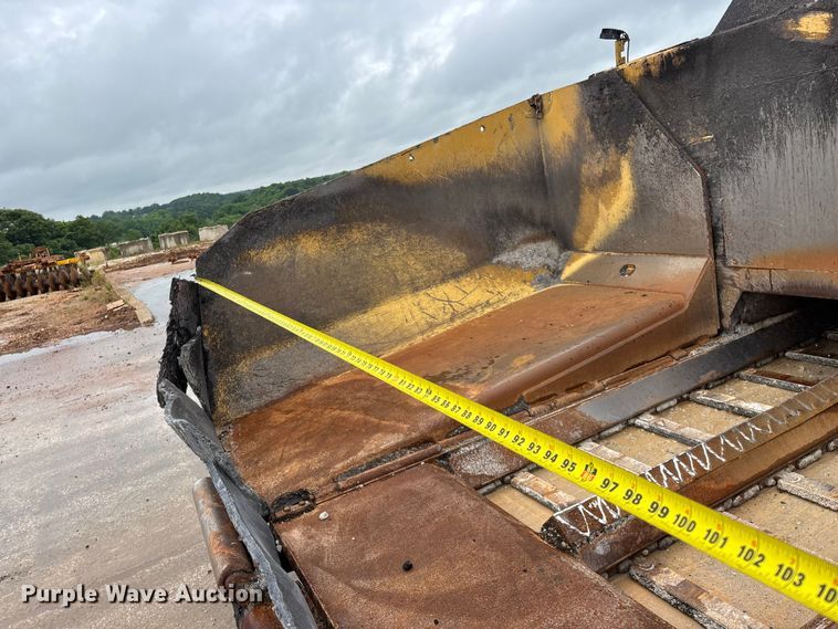 image for item FG0406 2014 Caterpillar AP-655D paver