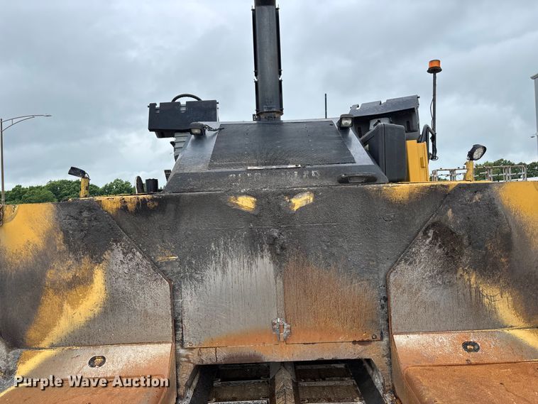 image for item FG0406 2014 Caterpillar AP-655D paver