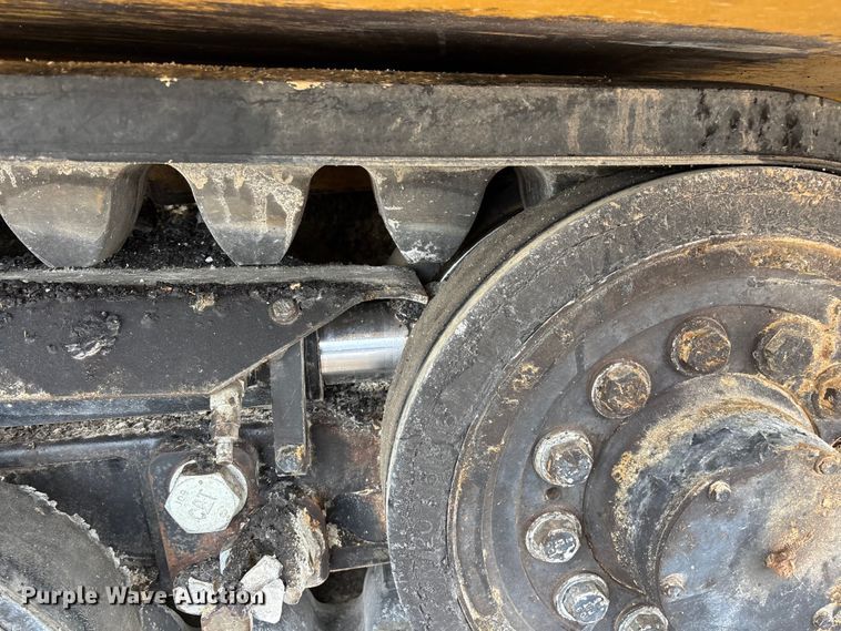 image for item FG0406 2014 Caterpillar AP-655D paver