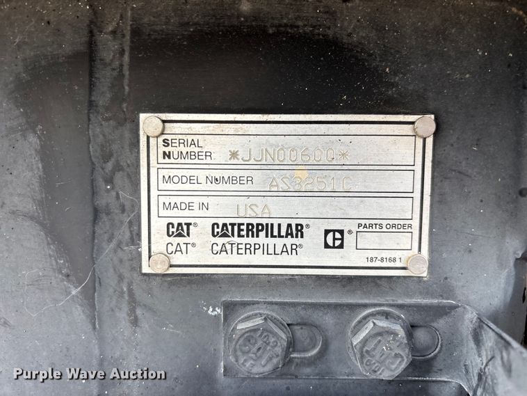 image for item FG0406 2014 Caterpillar AP-655D paver