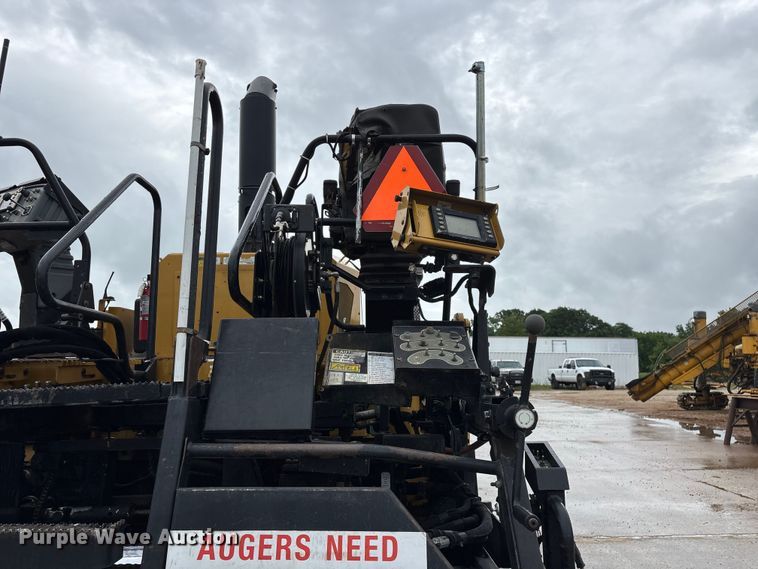 image for item FG0406 2014 Caterpillar AP-655D paver