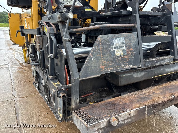 image for item FG0406 2014 Caterpillar AP-655D paver