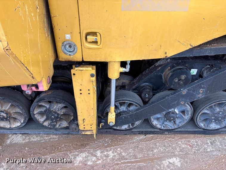 image for item FG0406 2014 Caterpillar AP-655D paver