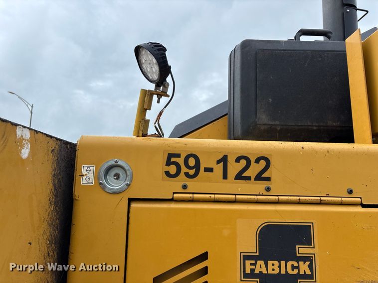 image for item FG0406 2014 Caterpillar AP-655D paver