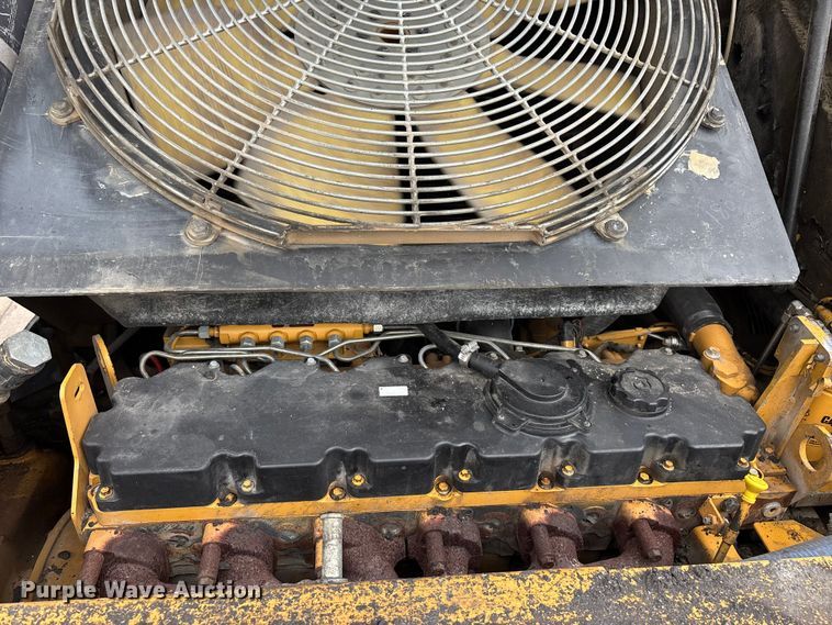 image for item FG0406 2014 Caterpillar AP-655D paver