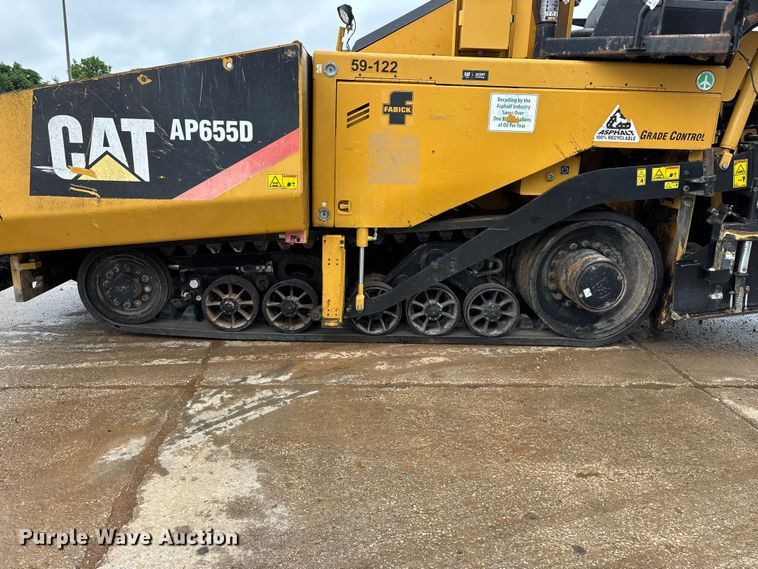image for item FG0406 2014 Caterpillar AP-655D paver