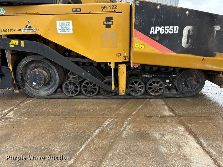 image for item FG0406 2014 Caterpillar AP-655D paver