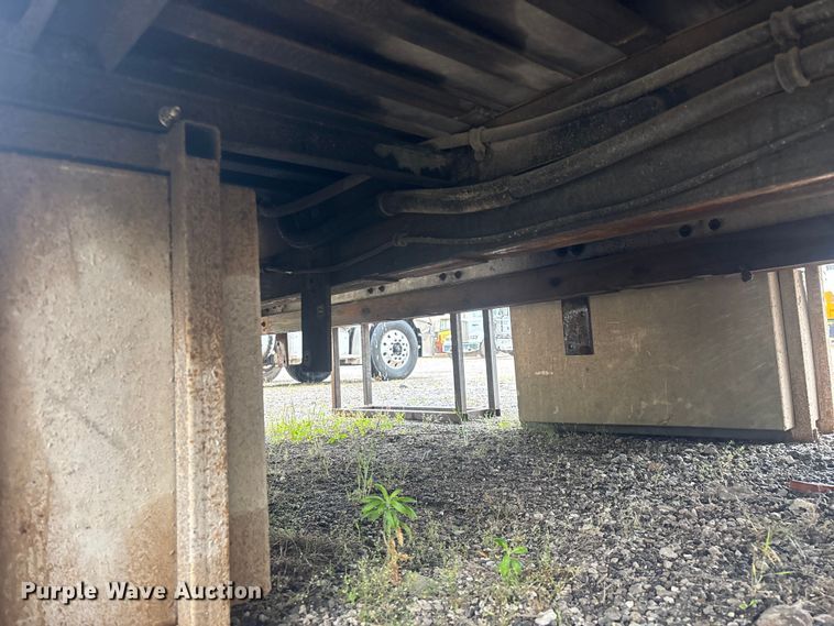 image for item FG0407 Tellus TUT-2003 vacuum excavator truck bed