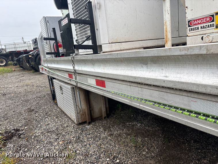 image for item FG0407 Tellus TUT-2003 vacuum excavator truck bed