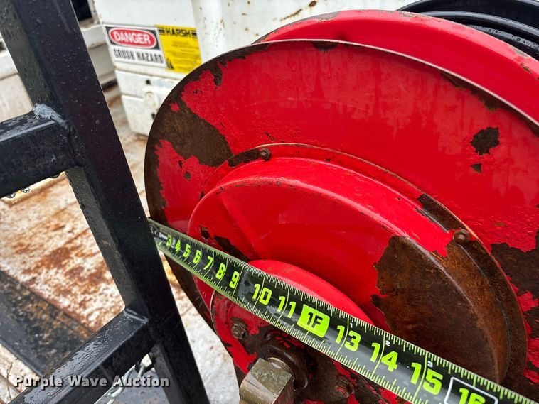 image for item FG0407 Tellus TUT-2003 vacuum excavator truck bed