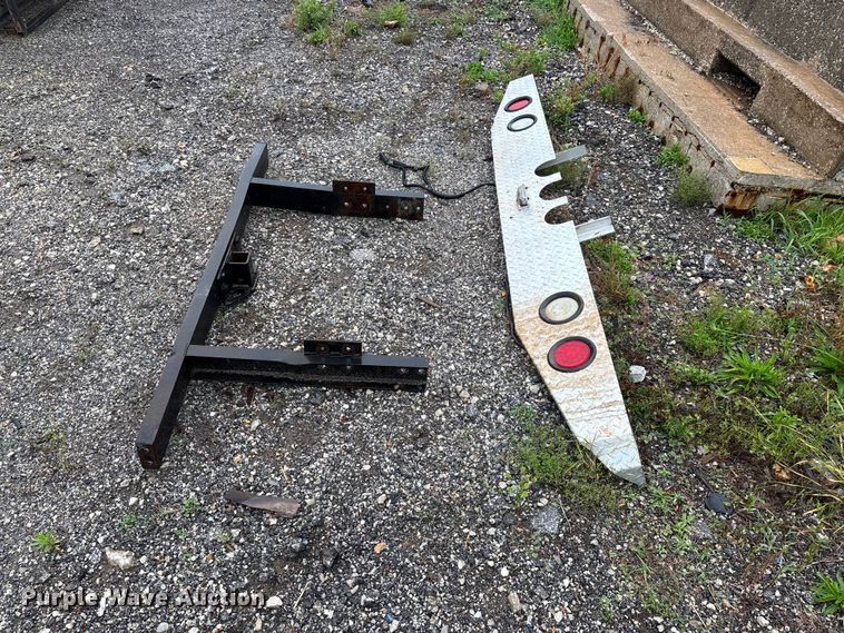 image for item FG0407 Tellus TUT-2003 vacuum excavator truck bed