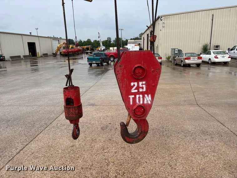 image for item FG0408 1989 Tadano TR-300E crane