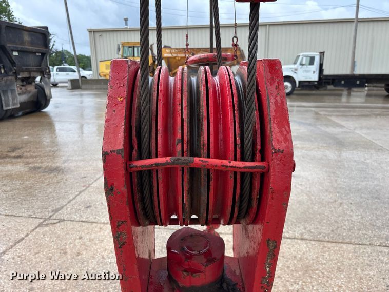 image for item FG0408 1989 Tadano TR-300E crane