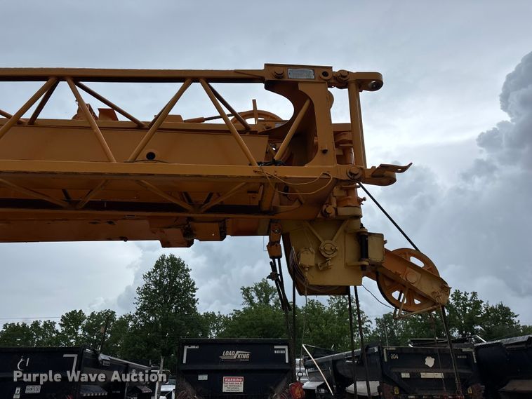 image for item FG0408 1989 Tadano TR-300E crane