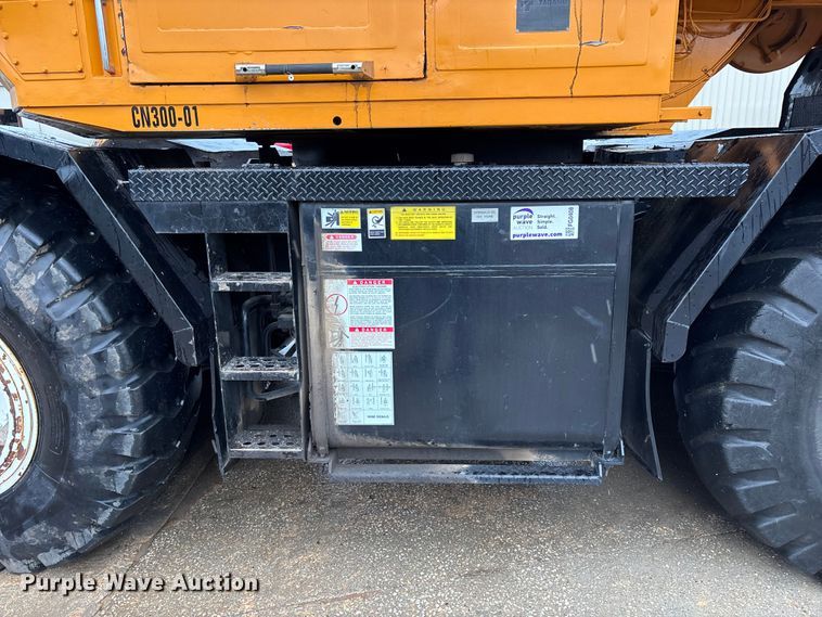 image for item FG0408 1989 Tadano TR-300E crane
