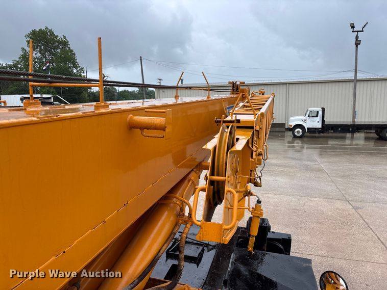 image for item FG0408 1989 Tadano TR-300E crane