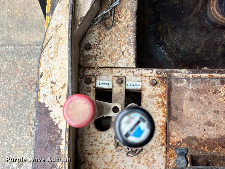 image for item FG0408 1989 Tadano TR-300E crane