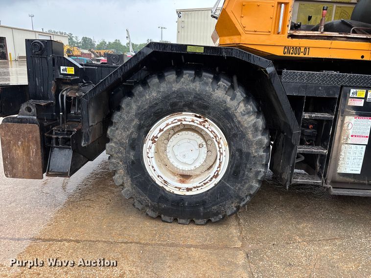 image for item FG0408 1989 Tadano TR-300E crane