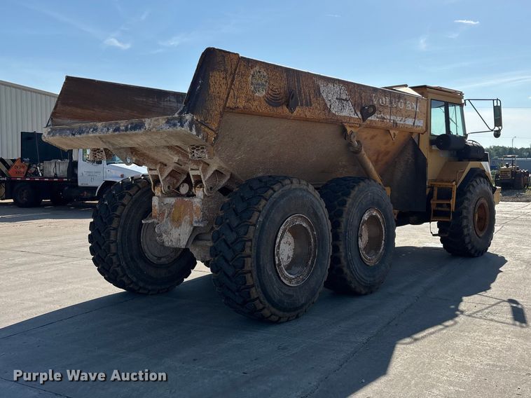 image for item FG0409 1990 Volvo BM A25C 6x6 articulated haul truck