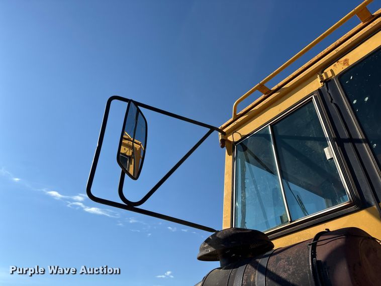 image for item FG0409 1990 Volvo BM A25C 6x6 articulated haul truck