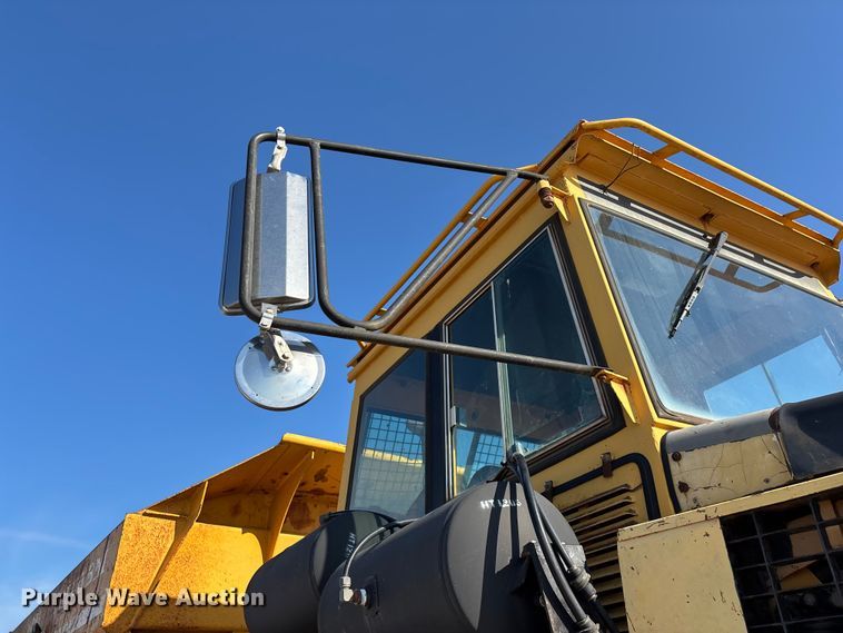 image for item FG0409 1990 Volvo BM A25C 6x6 articulated haul truck