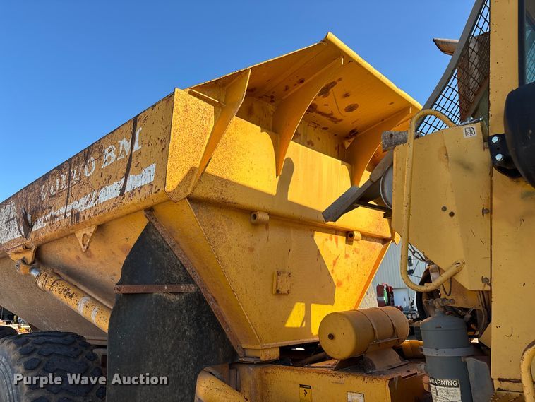 image for item FG0409 1990 Volvo BM A25C 6x6 articulated haul truck