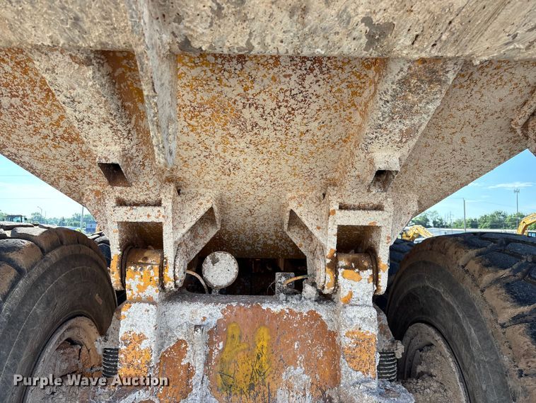 image for item FG0409 1990 Volvo BM A25C 6x6 articulated haul truck