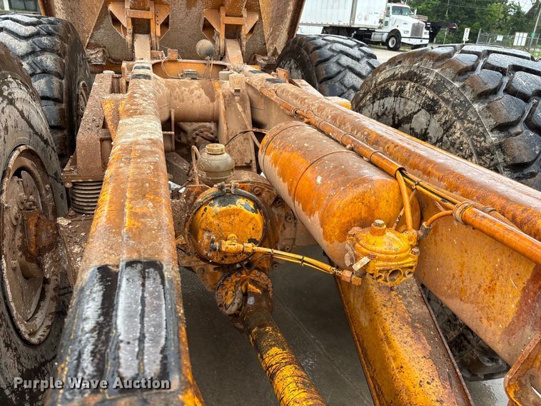 image for item FG0409 1990 Volvo BM A25C 6x6 articulated haul truck
