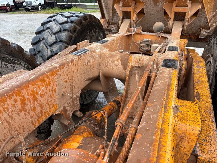 image for item FG0409 1990 Volvo BM A25C 6x6 articulated haul truck