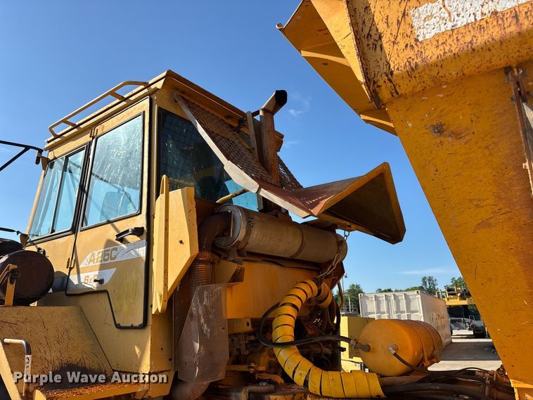 image for item FG0409 1990 Volvo BM A25C 6x6 articulated haul truck
