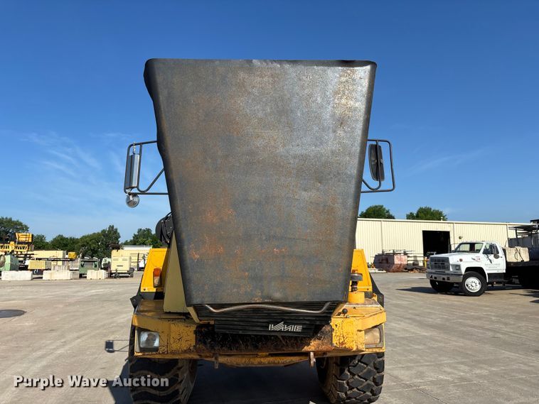 image for item FG0409 1990 Volvo BM A25C 6x6 articulated haul truck