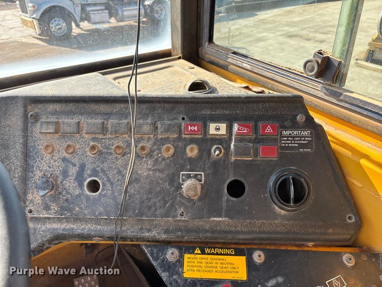 image for item FG0409 1990 Volvo BM A25C 6x6 articulated haul truck