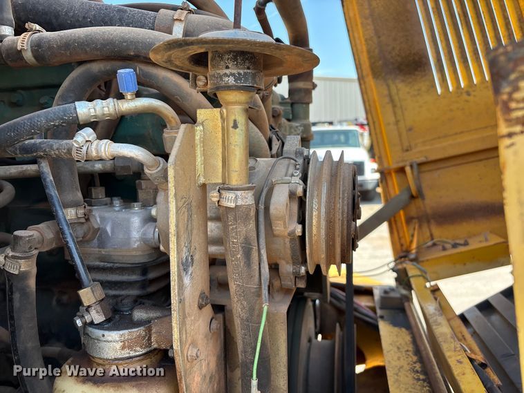 image for item FG0409 1990 Volvo BM A25C 6x6 articulated haul truck