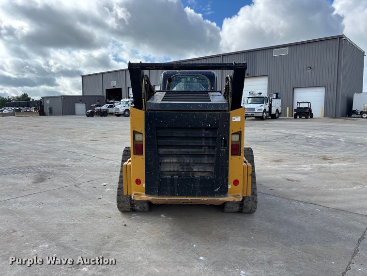 image for item FG0419 2022 Caterpillar 299D3 tracked skid steer loader