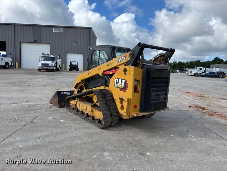 image for item FG0419 2022 Caterpillar 299D3 tracked skid steer loader