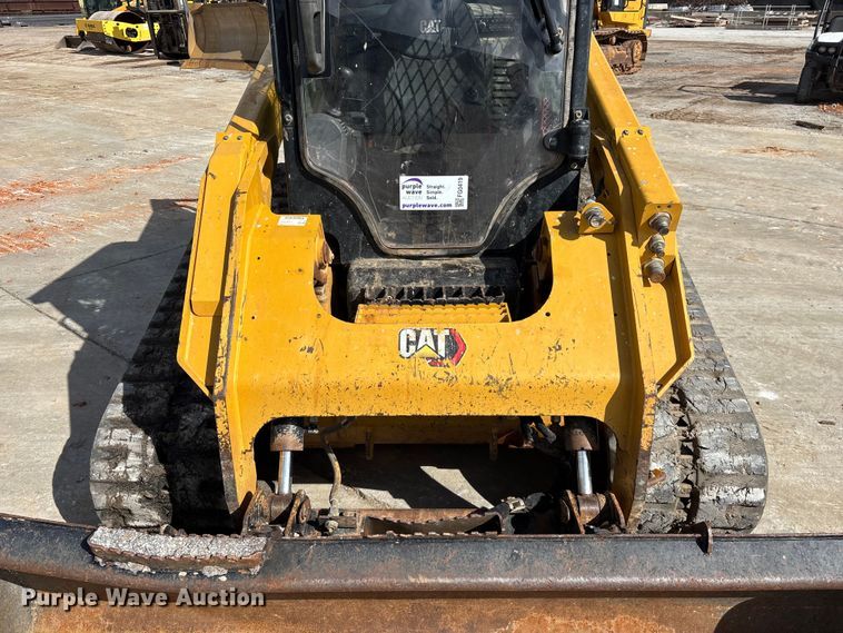 image for item FG0419 2022 Caterpillar 299D3 tracked skid steer loader