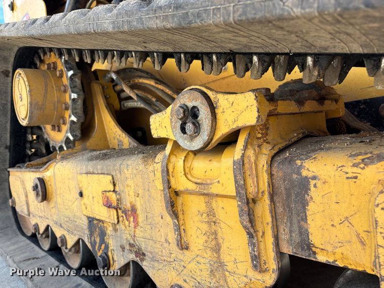 image for item FG0419 2022 Caterpillar 299D3 tracked skid steer loader